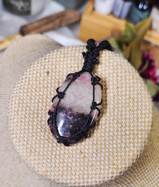 Rhodonite Macrame Necklace